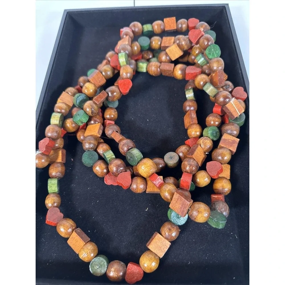 VTG Wood Wooden Beads Christmas Tree Garland Hearts Circles Squares Red Green 9'